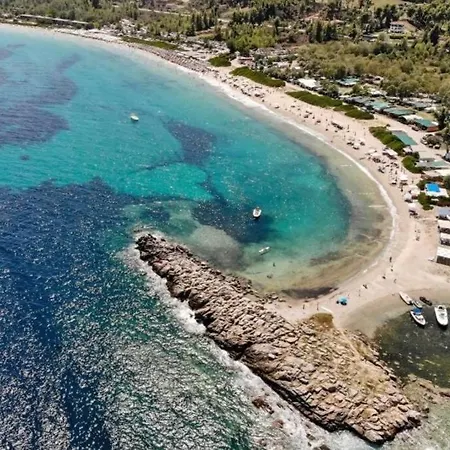 Holiday home Stone Mezonete 5min From The Golden Xenia *